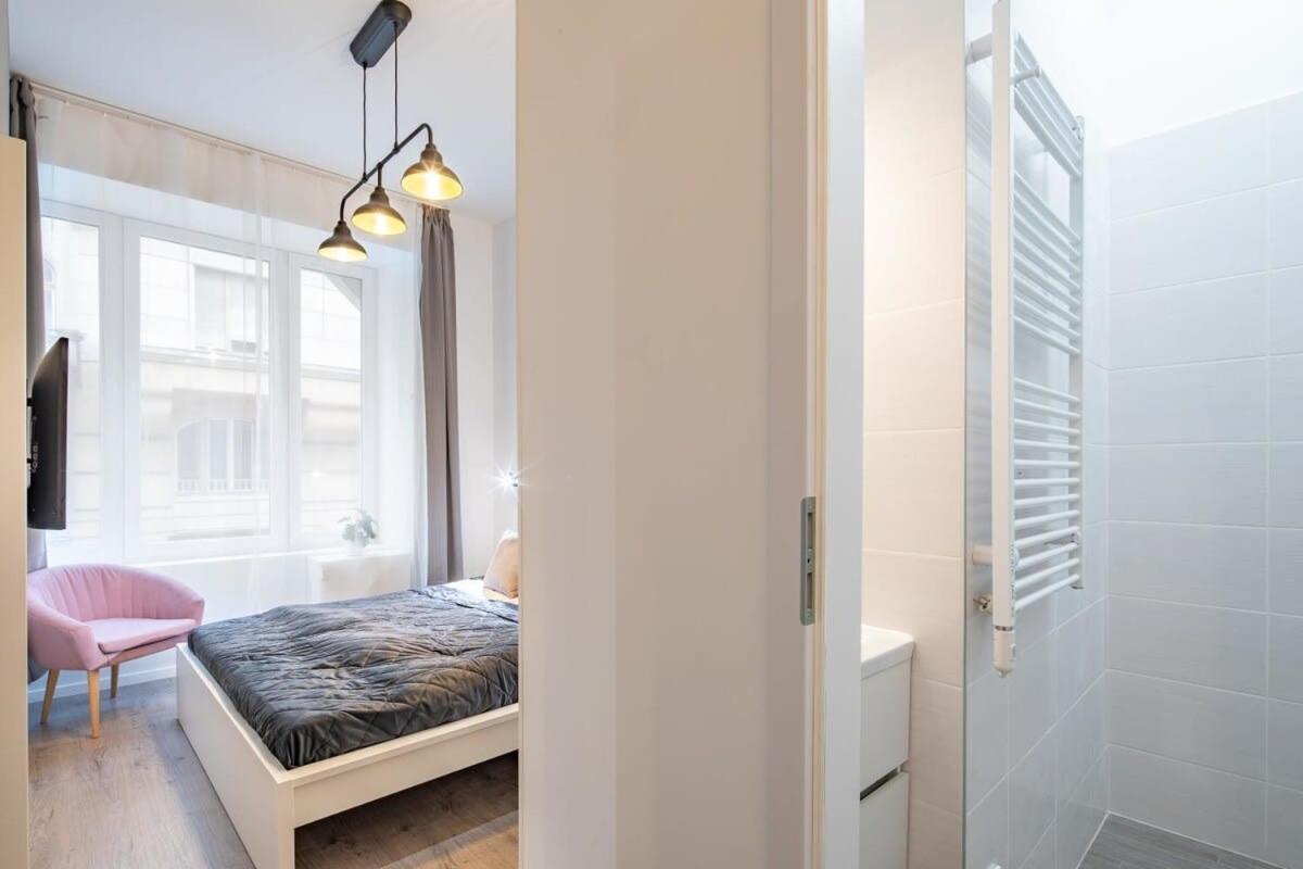 Extra Central - Mini Modern Studio Budapeszt Zewnętrze zdjęcie